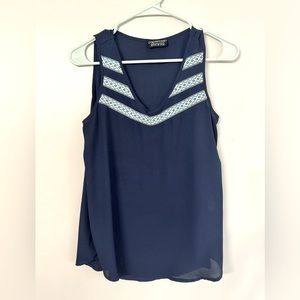 Women’s Small Papermoon tank top